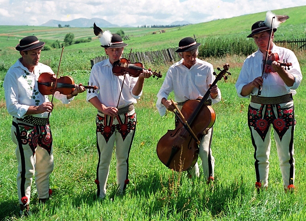 Muzikanti zo Suchej Hory (2) v roku 1996 